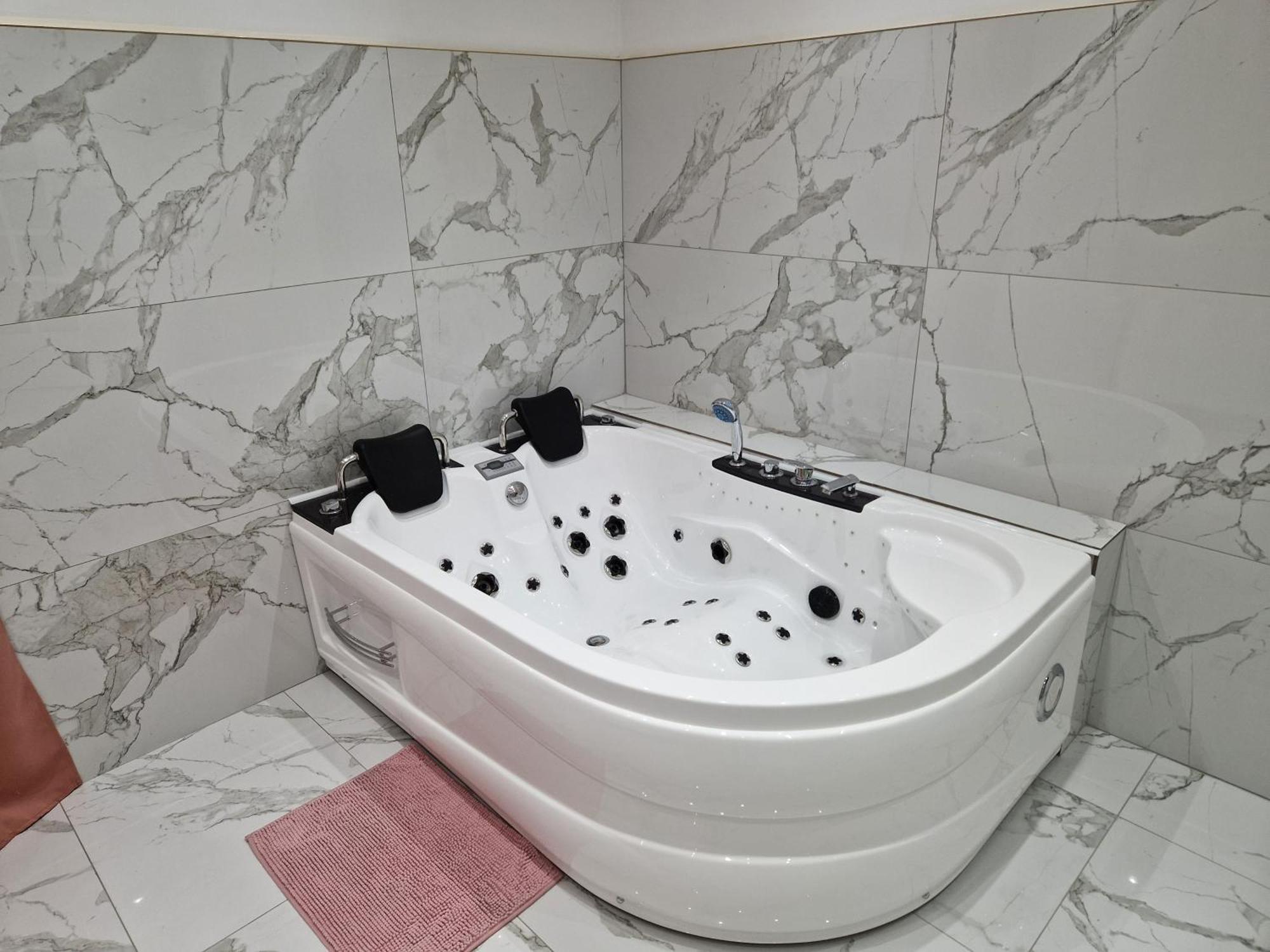 Maison Chic Avec Jacuzzi Nogent Sur Oise Yaospa60 Esterno foto