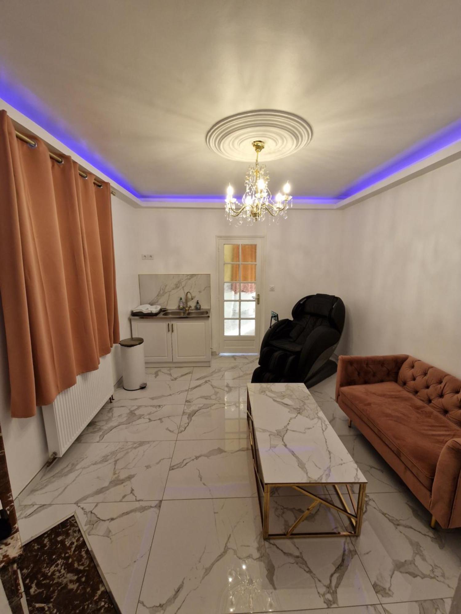 Maison Chic Avec Jacuzzi Nogent Sur Oise Yaospa60 Esterno foto